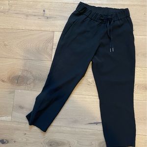Lululemon stretch high rise cropped pants